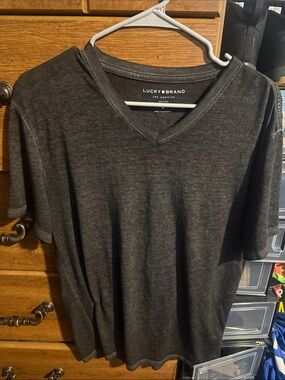 Lucky Brand Men’s V-Neck Tee in Charcoal Acid Wash Gray